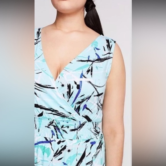 Lane Bryant Surplice V-Neck Smocked-Waist Jersey Midi Dress Plus Size 26 / 28 - Picture 2 of 9